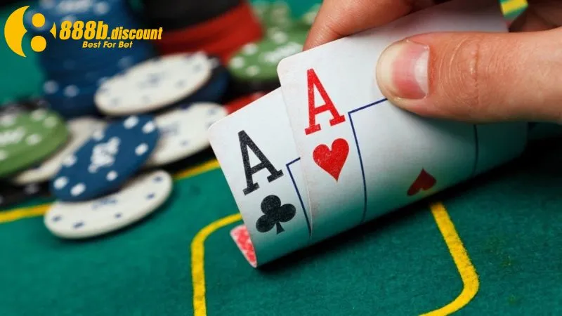 4 vòng cược đầy kịch tính khi chơi Poker